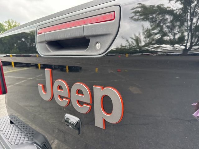 Certified 2020 Jeep Gladiator Mojave image 13