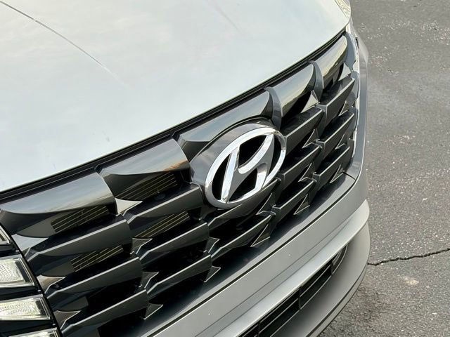 Used 2024 Hyundai Tucson SE image 14