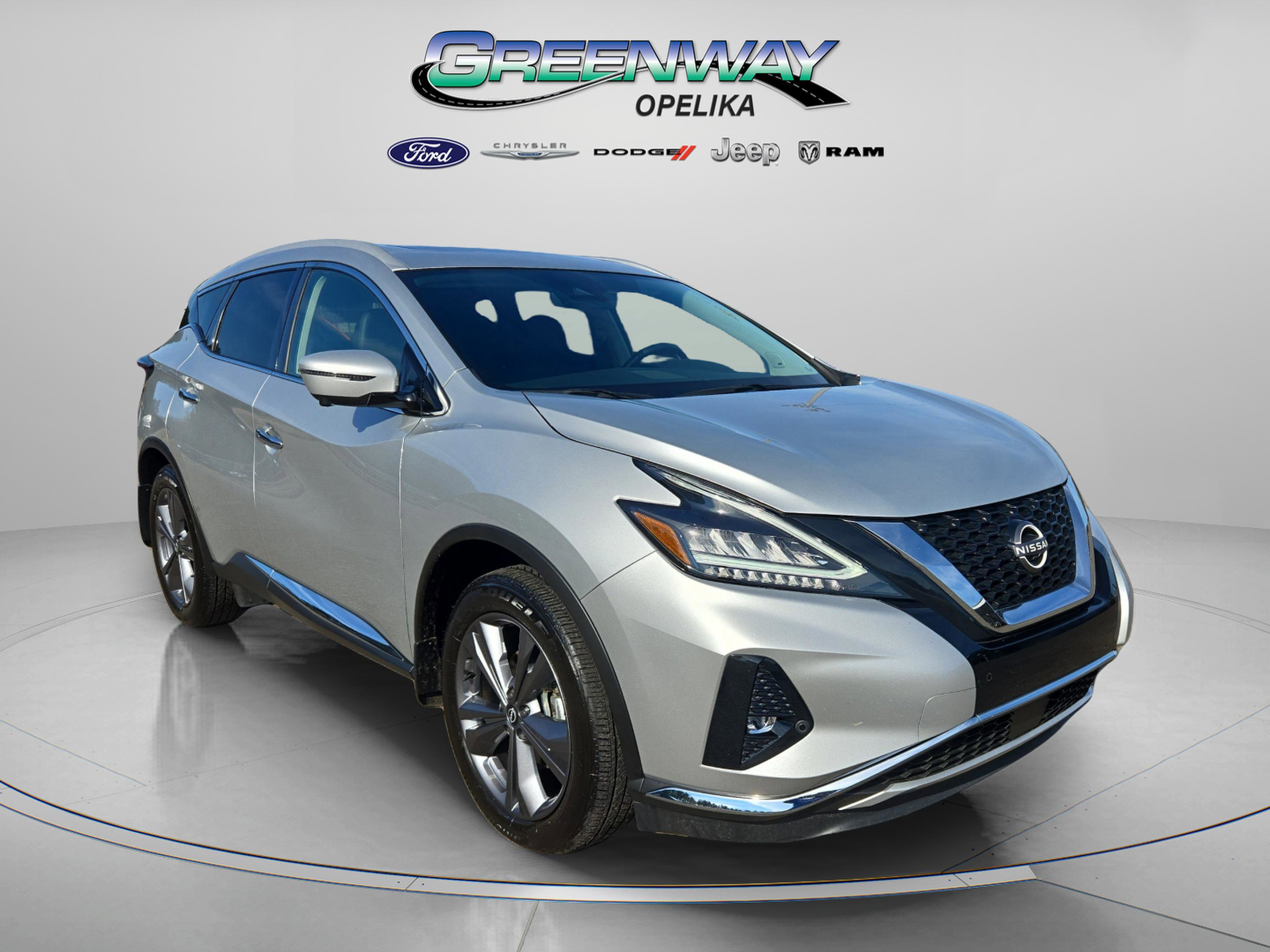 Used 2024 Nissan Murano Platinum w/ Cargo Package image 1