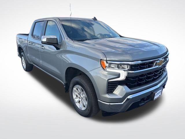 Used 2025 Chevrolet Silverado 1500 LT image 8