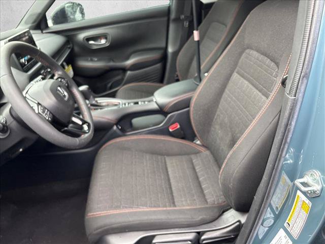 Used 2024 Honda HR-V Sport image 11