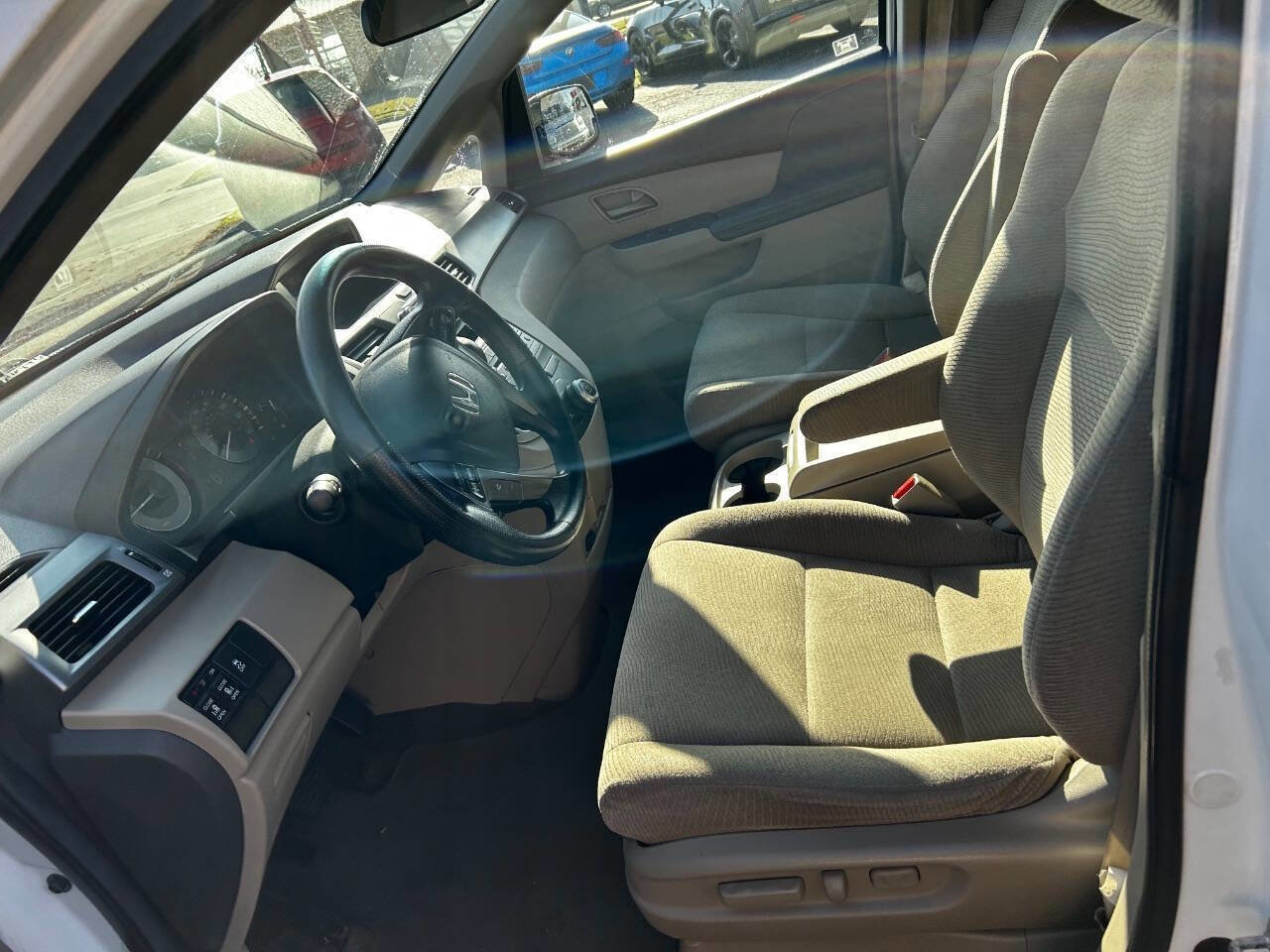 Used 2012 Honda Odyssey EX image 10