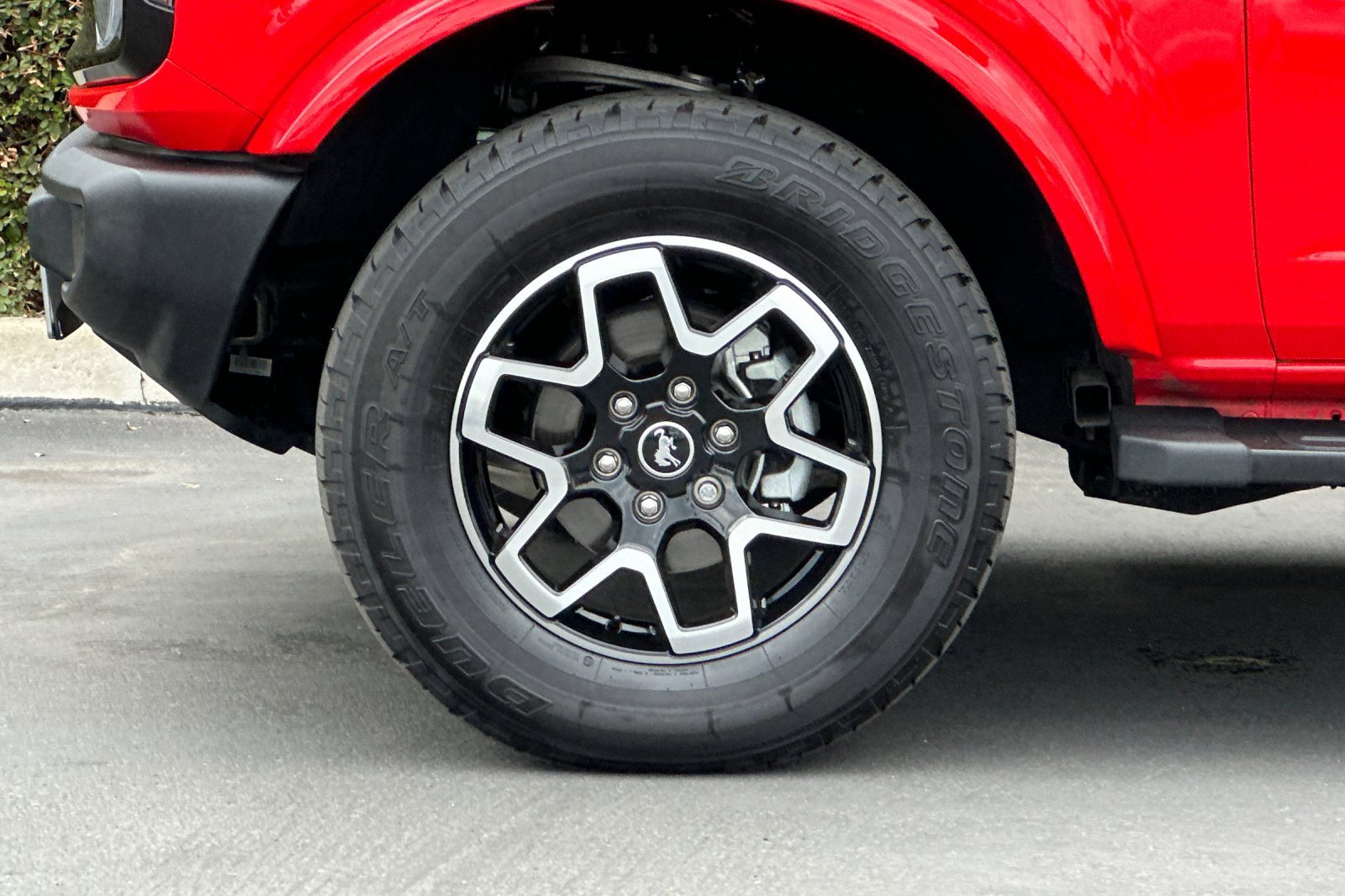 Used 2023 Ford Bronco Outer Banks image 26