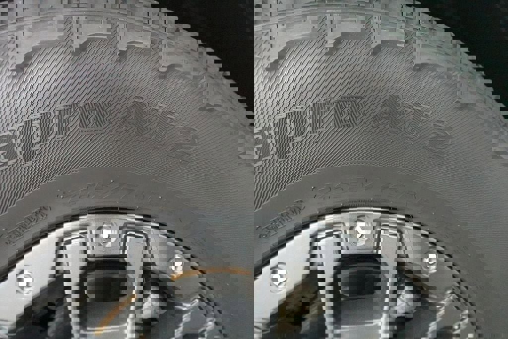 Used 2023 Nissan Frontier PRO-4X w/ Pro-4X Premium Package image 37