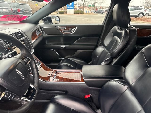 Used 2018 Lincoln Continental Premiere image 14