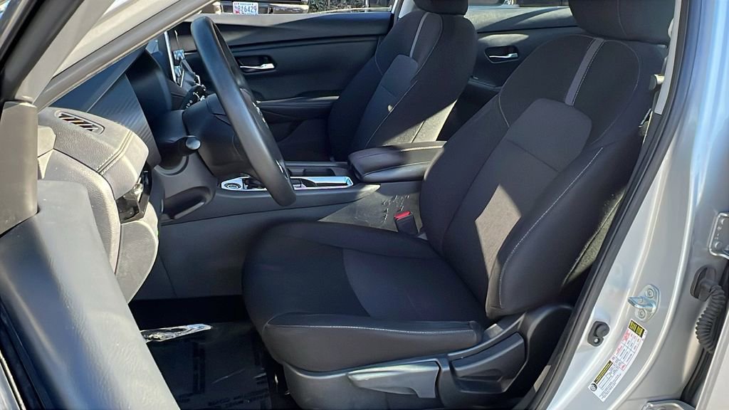 Used 2023 Nissan Sentra SV image 18