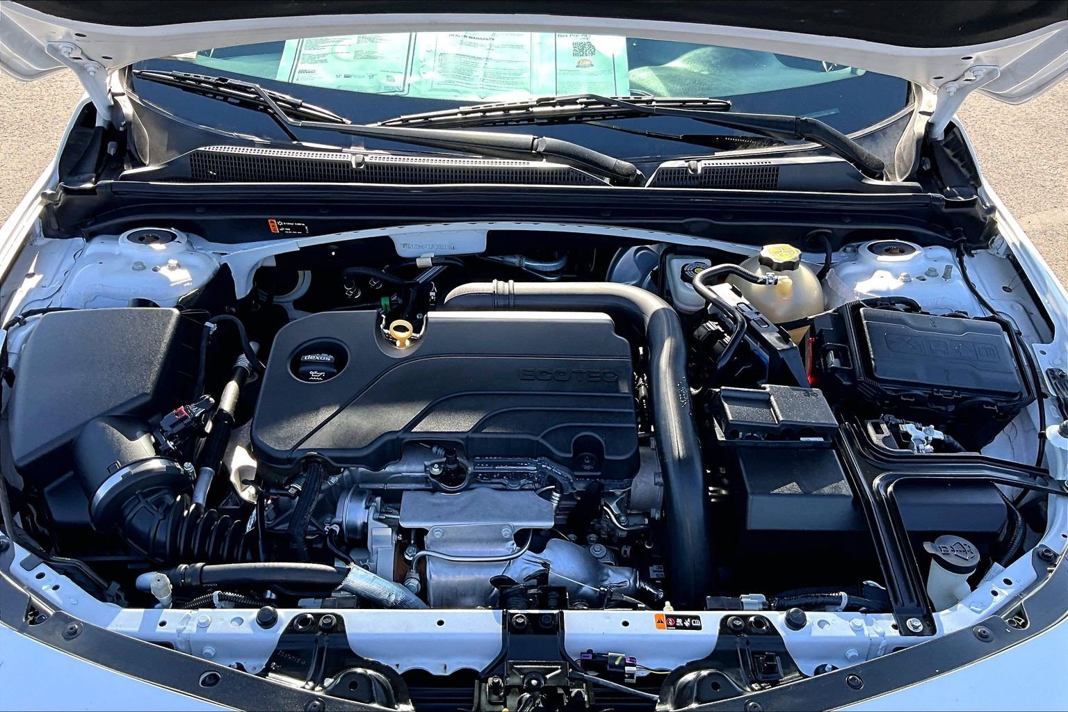 Used 2018 Chevrolet Malibu LT FWD image 9
