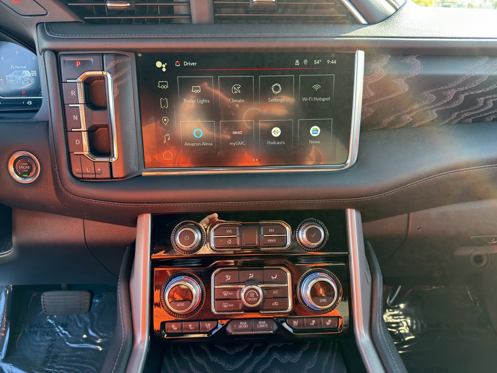 Used 2024 GMC Yukon Denali image 23