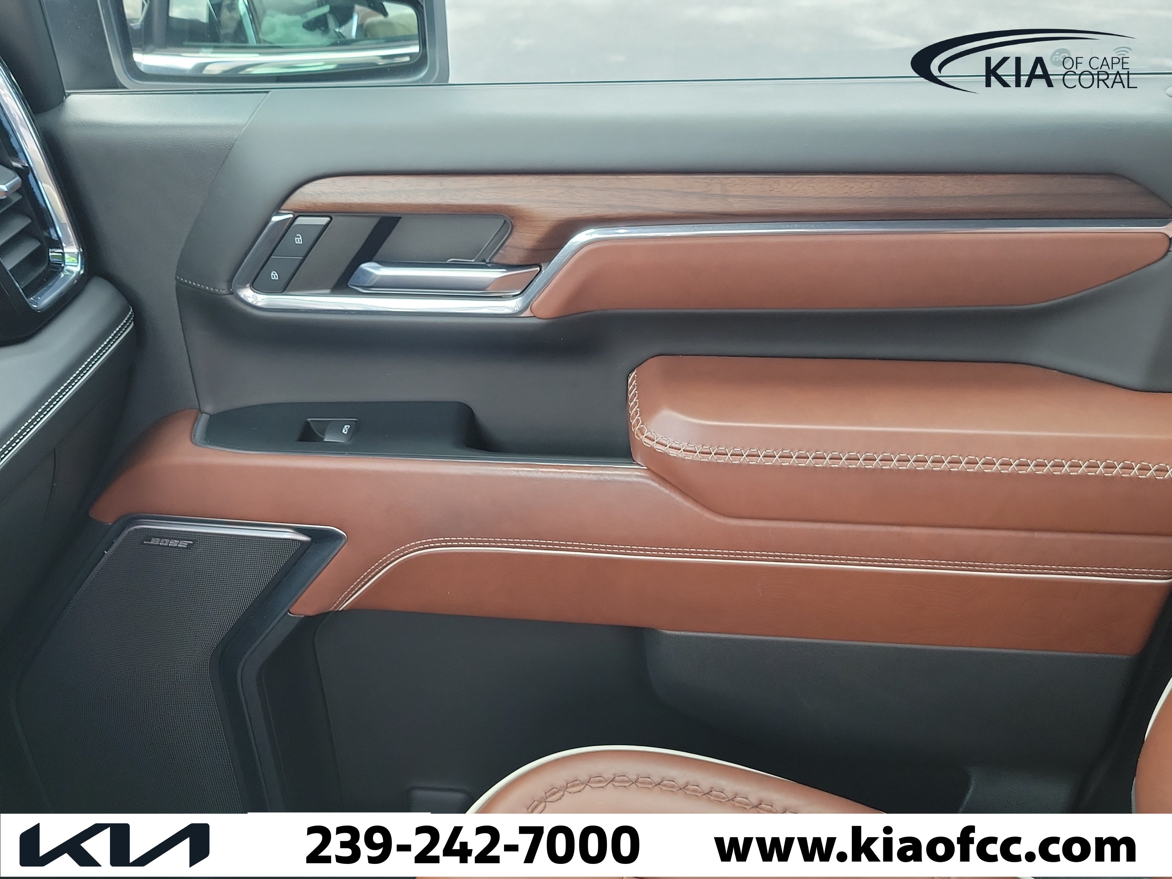 Used 2024 GMC Sierra 3500 Denali Ultimate AWD/4WD image 29