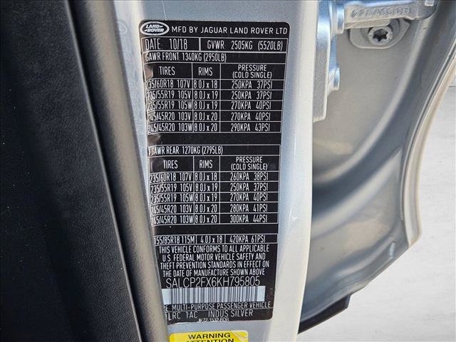 Used 2019 Land Rover Discovery Sport SE AWD/4WD image 24