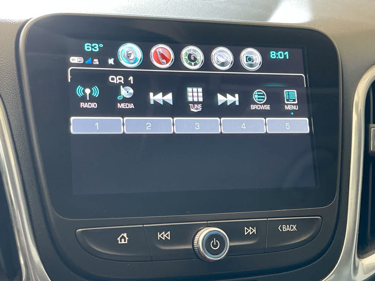 Used 2018 Chevrolet Equinox Premier AWD/4WD image 16