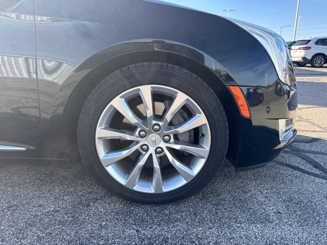 Used 2016 Cadillac XTS Luxury FWD image 3