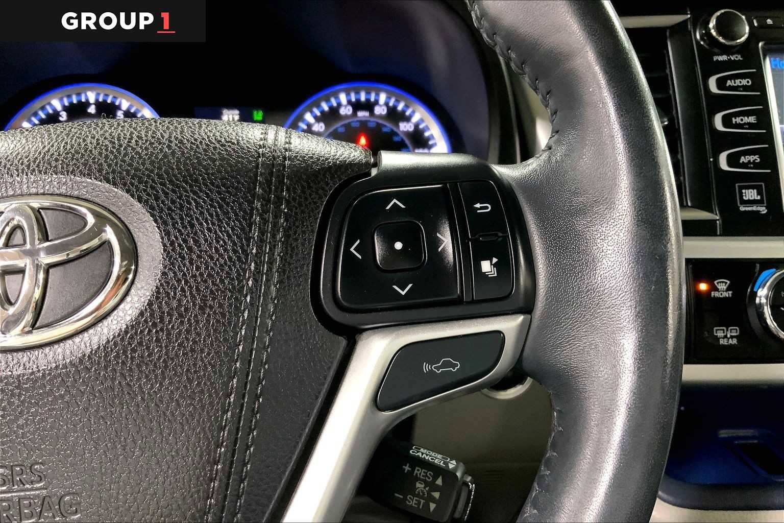 Used 2016 Toyota Highlander Limited Platinum image 24