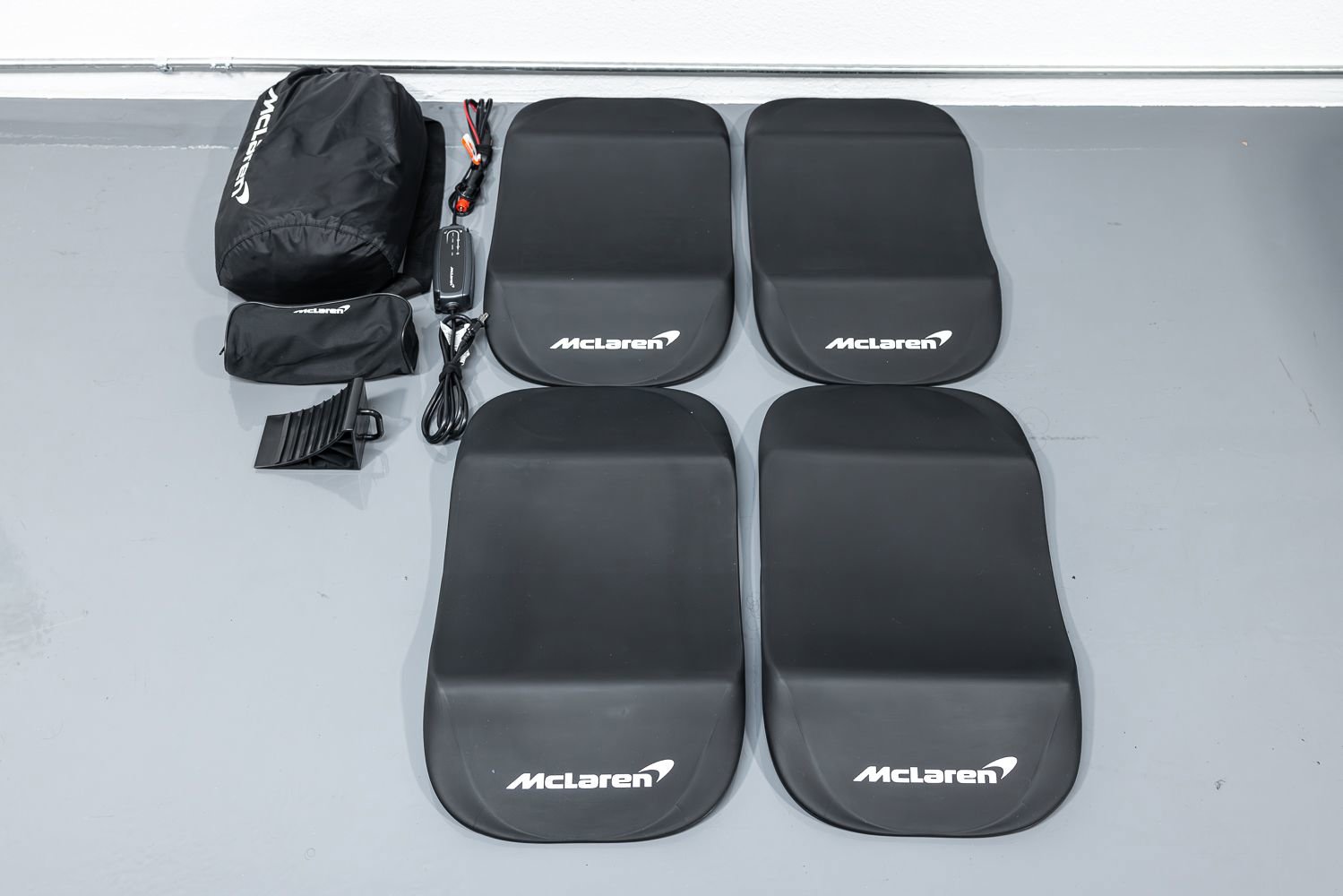 Used 2024 McLaren 750S image 43