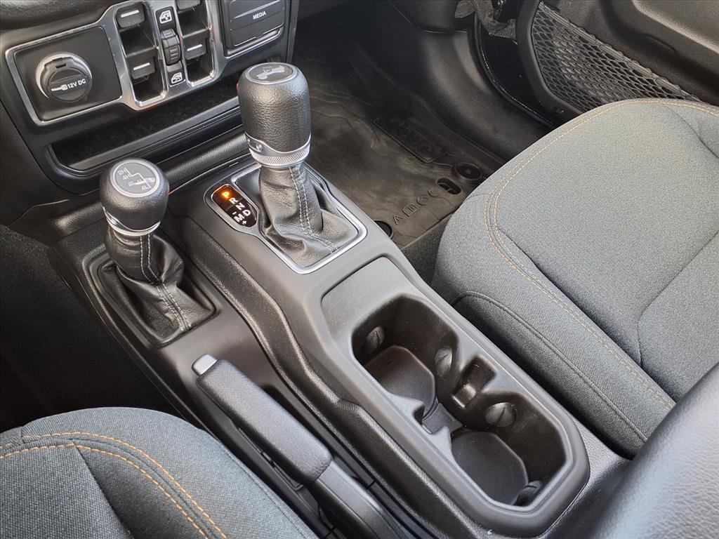 Used 2024 Jeep Wrangler Sport S image 25