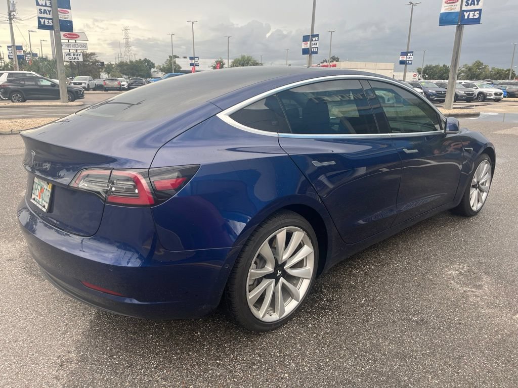 Used 2018 Tesla Model 3 Long Range RWD image 6