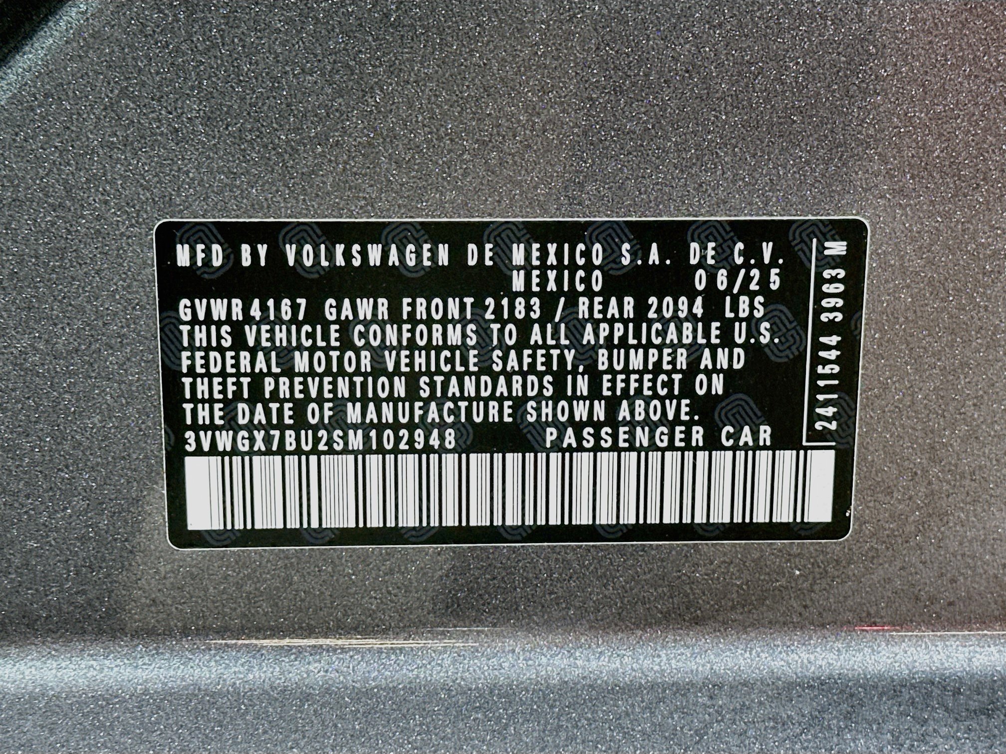 Used 2025 Volkswagen Jetta SEL FWD image 31
