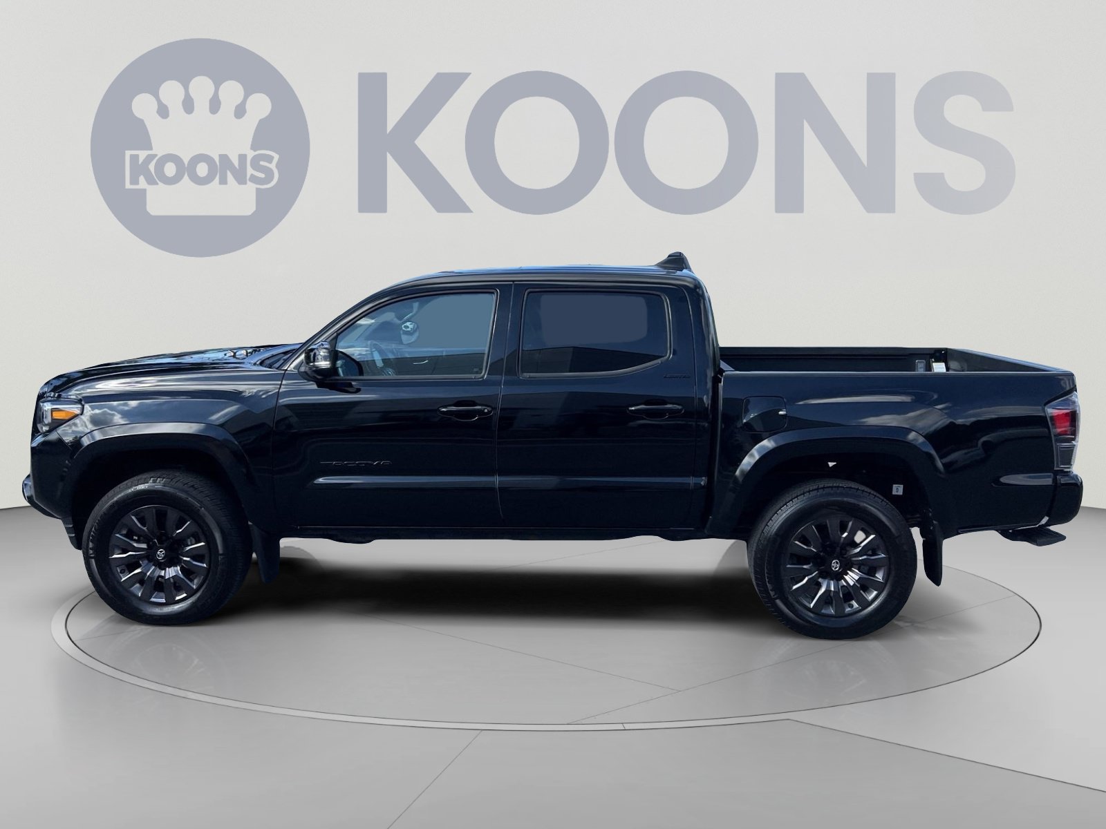 Used 2023 Toyota Tacoma Limited w/ Nightshade Package AWD/4WD image 2