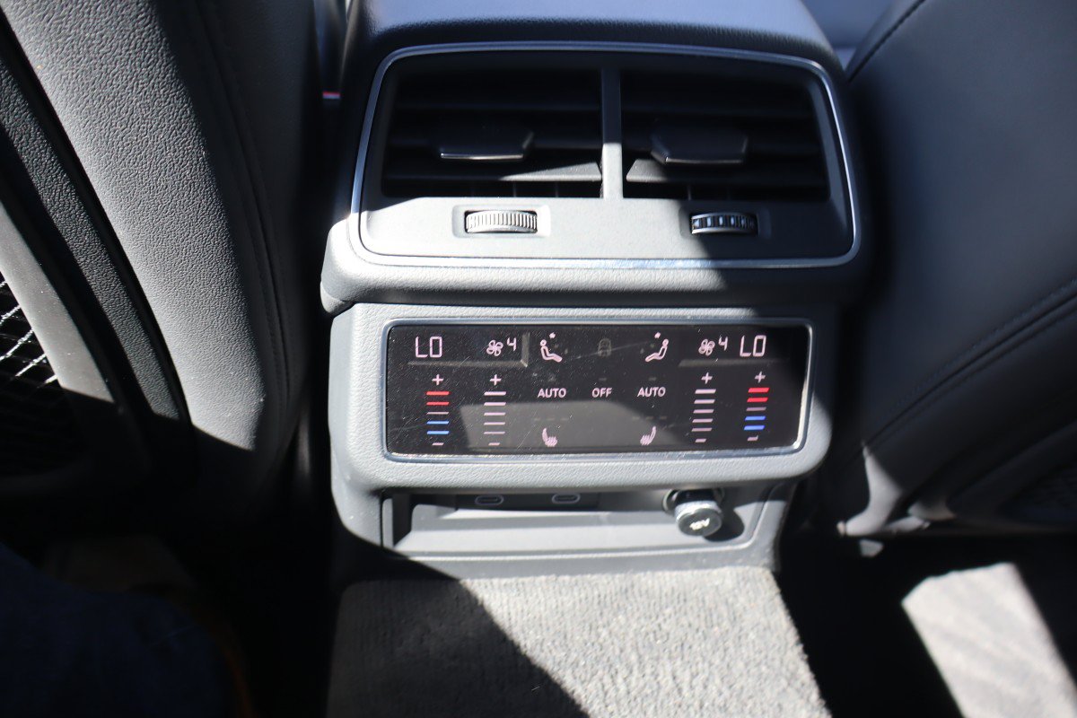 Used 2021 Audi A6 3.0T allroad Premium Plus w/ Executive Package AWD/4WD image 19