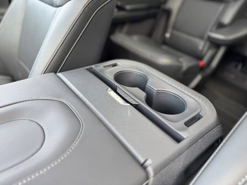 New 2026 Ford Expedition Max Platinum image 19