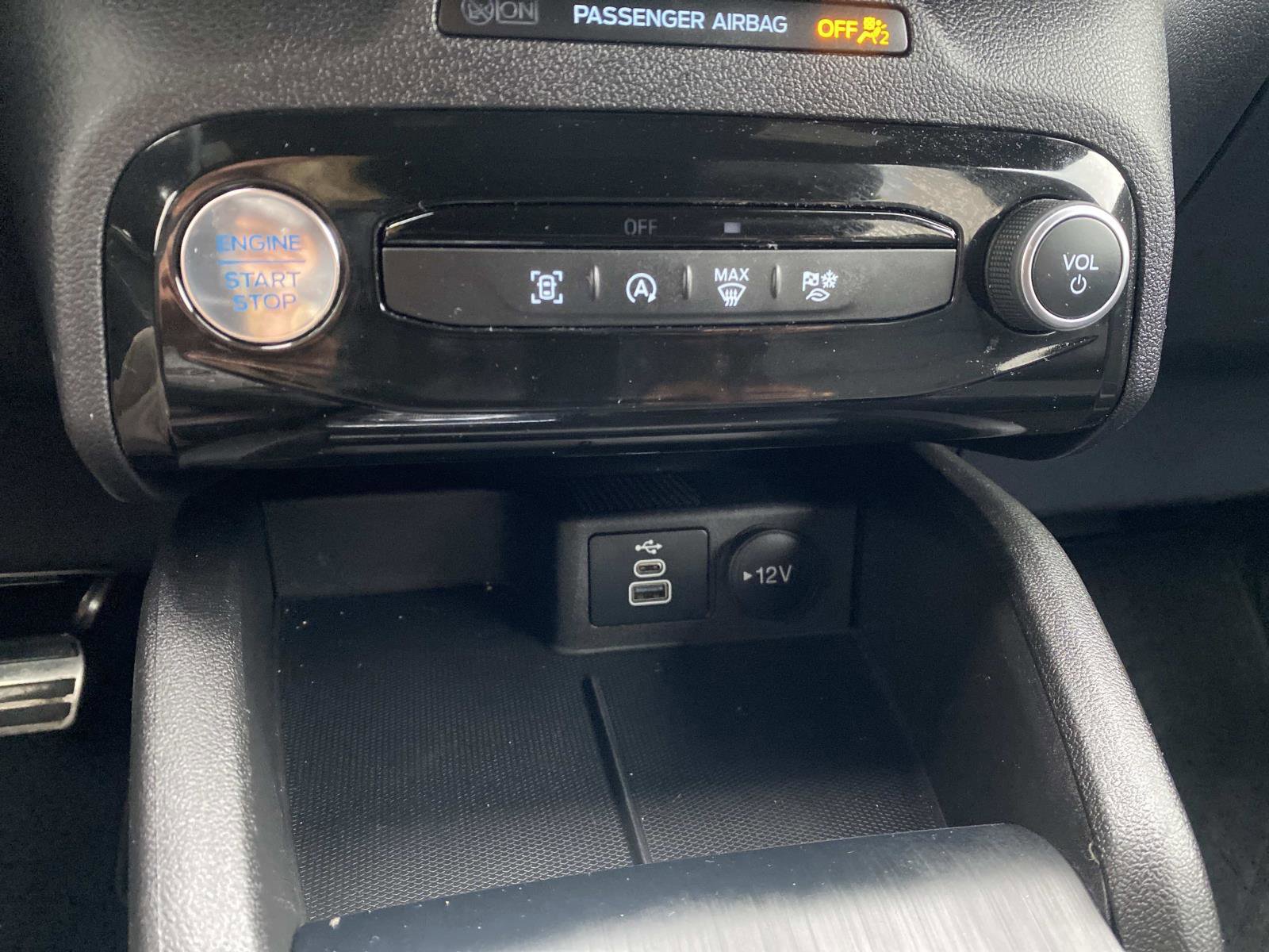 Used 2024 Ford Escape ST-Line w/ Tech Pack #1 image 22