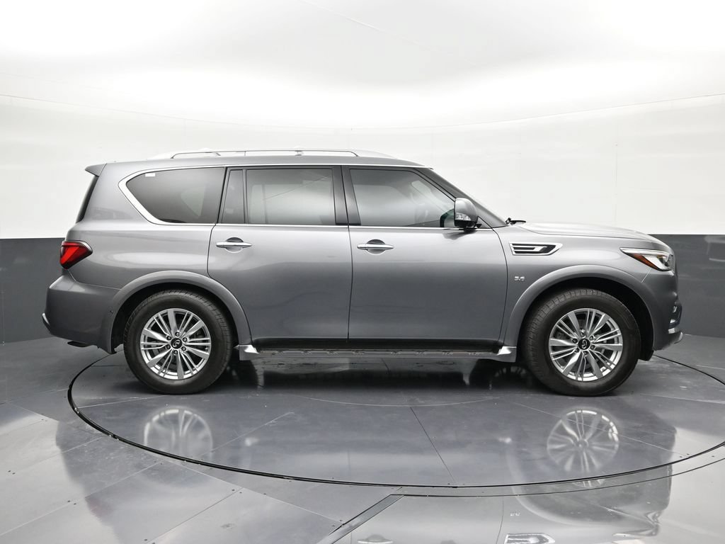 Used 2019 INFINITI QX80 Luxe w/ All-Season Package RWD image 6