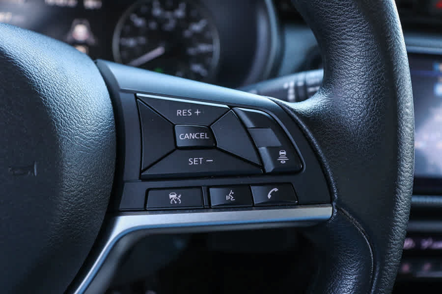 Used 2022 Nissan Kicks SV FWD image 23