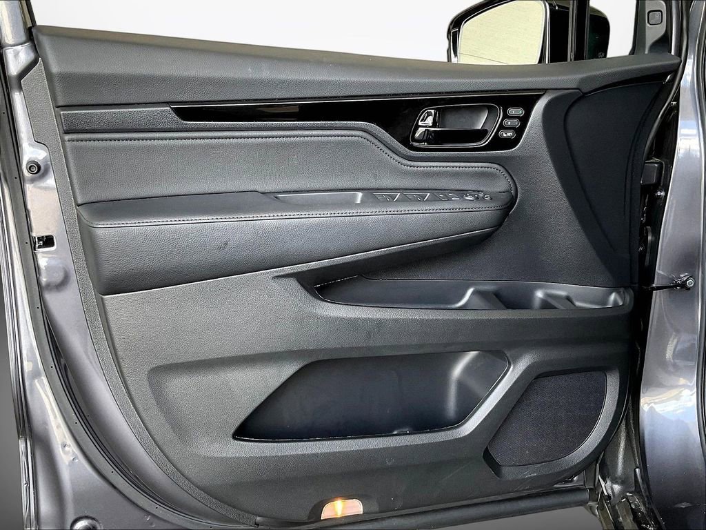 Used 2025 Honda Odyssey Elite image 27