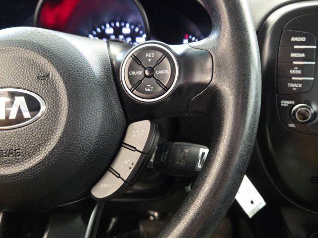 Used 2018 Kia Soul + FWD image 26