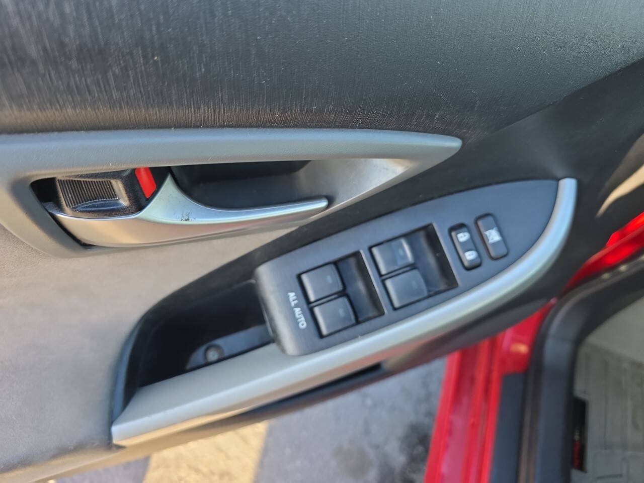 Used 2013 Toyota Prius Two FWD image 19