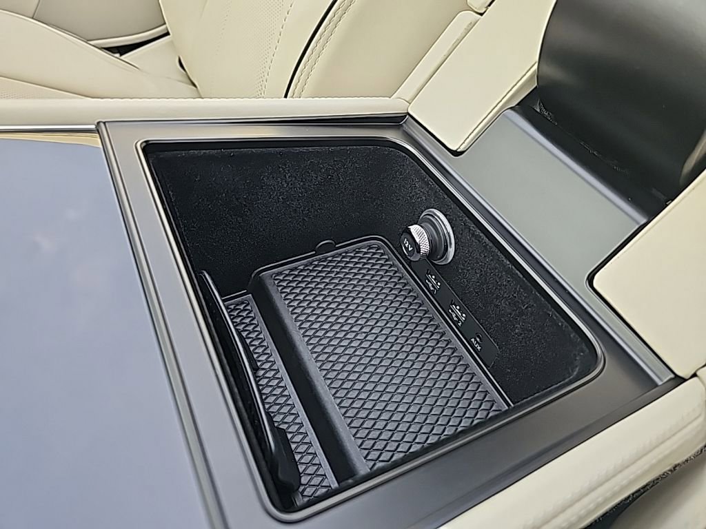 New 2024 Bentley Continental GT V8 image 40