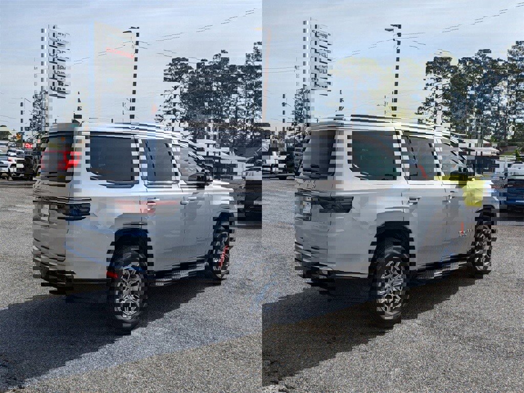 New 2024 Jeep Wagoneer 2WD w/ Convenience Group I image 5