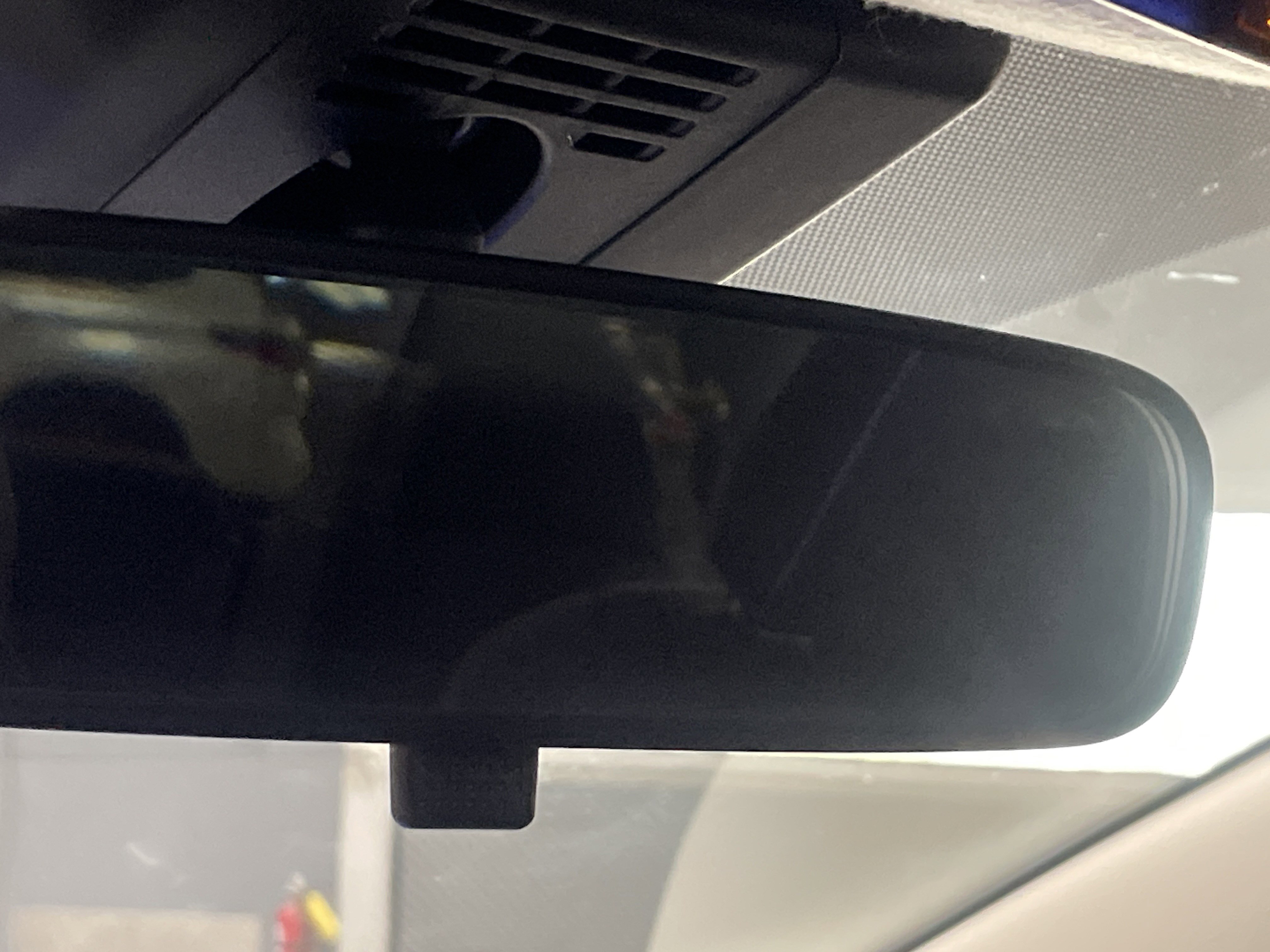 Used 2025 Toyota Corolla LE image 27