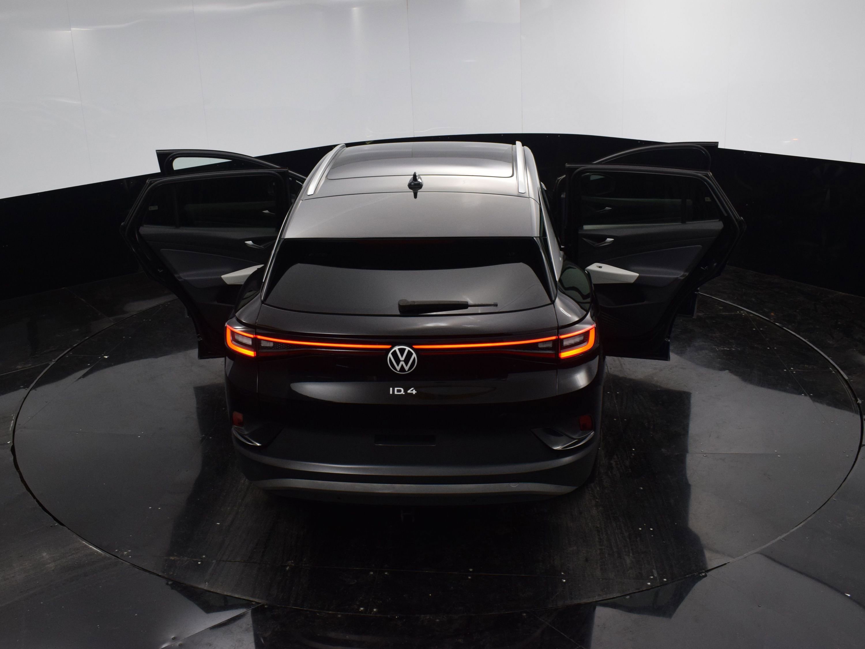 Used 2021 Volkswagen ID.4 1st Edition w/ ID.4 Protection Package image 34