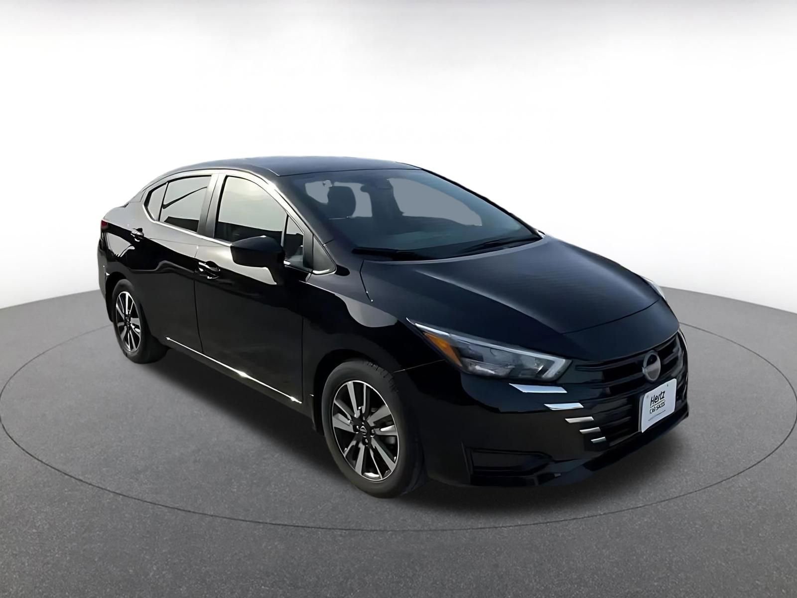 Used 2025 Nissan Versa SV w/ Trunk Package image 3