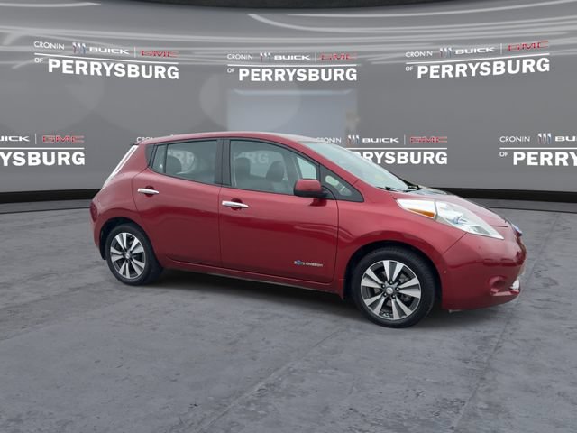 Used 2015 Nissan Leaf SL w/ Premium Package FWD image 9