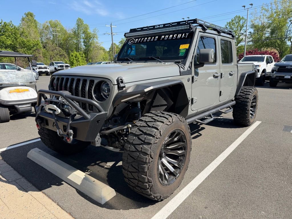 Used 2022 Jeep Gladiator Overland AWD/4WD image 3