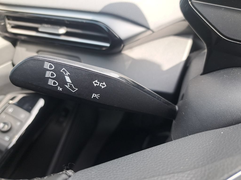 Used 2023 Volkswagen ID.4 S RWD image 25