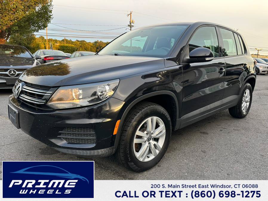 Used 2013 Volkswagen Tiguan S AWD/4WD image 3