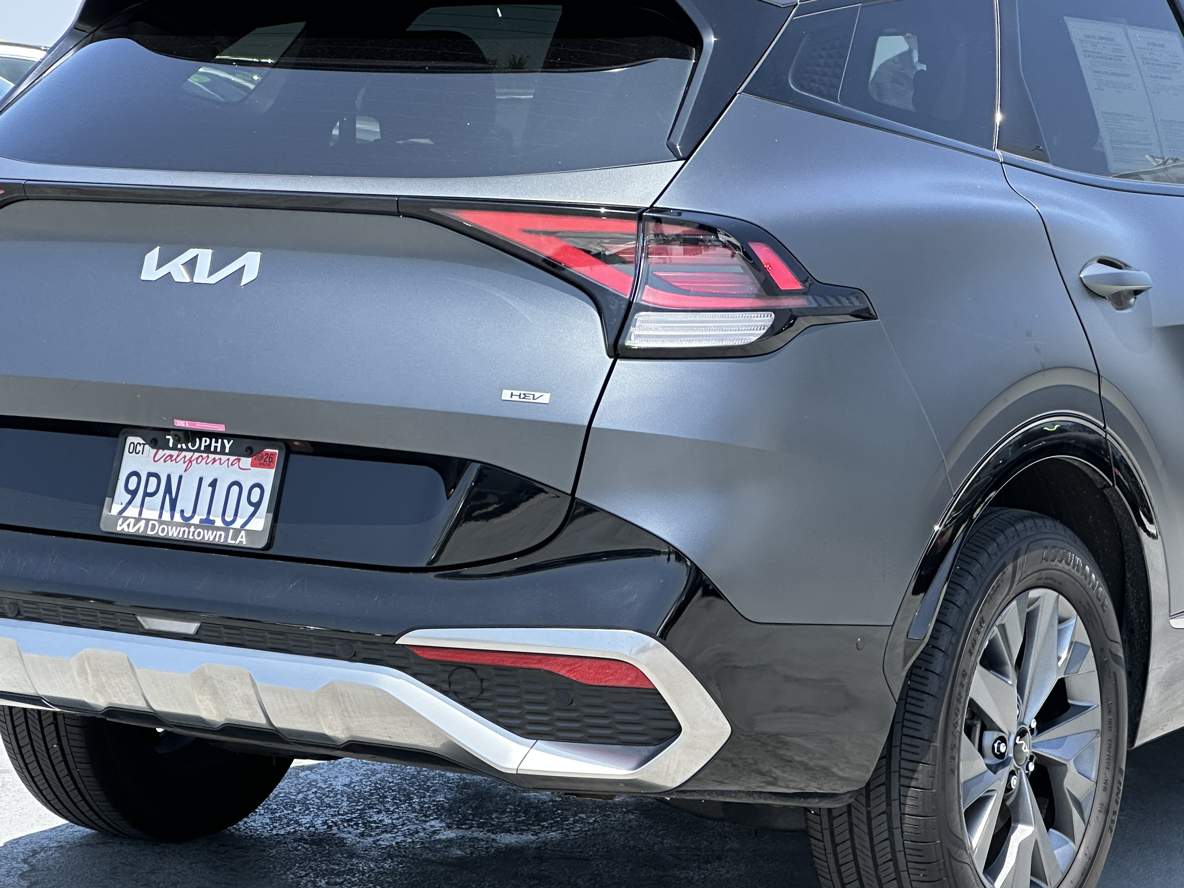 Certified 2025 Kia Sportage SX Prestige AWD/4WD image 8
