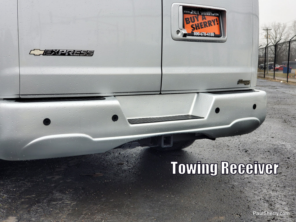 Used 2023 Chevrolet Express 2500 RWD image 15