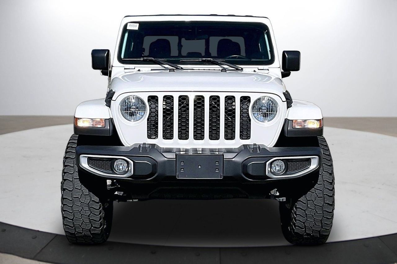 Certified 2022 Jeep Gladiator Sport image 3