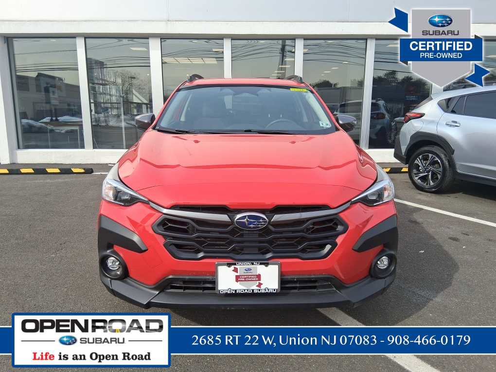 Used 2025 Subaru Crosstrek 2.0i Premium AWD/4WD image 2