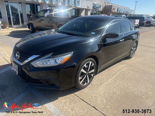 Used 2018 Nissan Altima 2.5 SR w/ Interior Lighting Package
