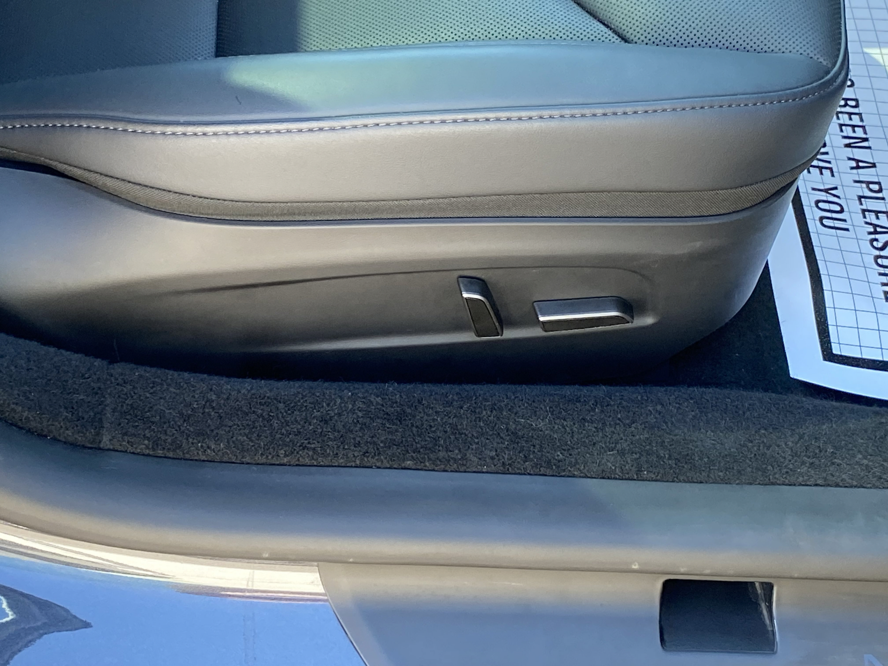 Used 2025 Tesla Model 3 Long Range RWD image 29