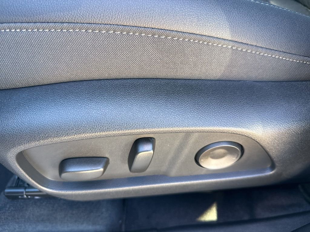 New 2026 Chevrolet Equinox LT image 5