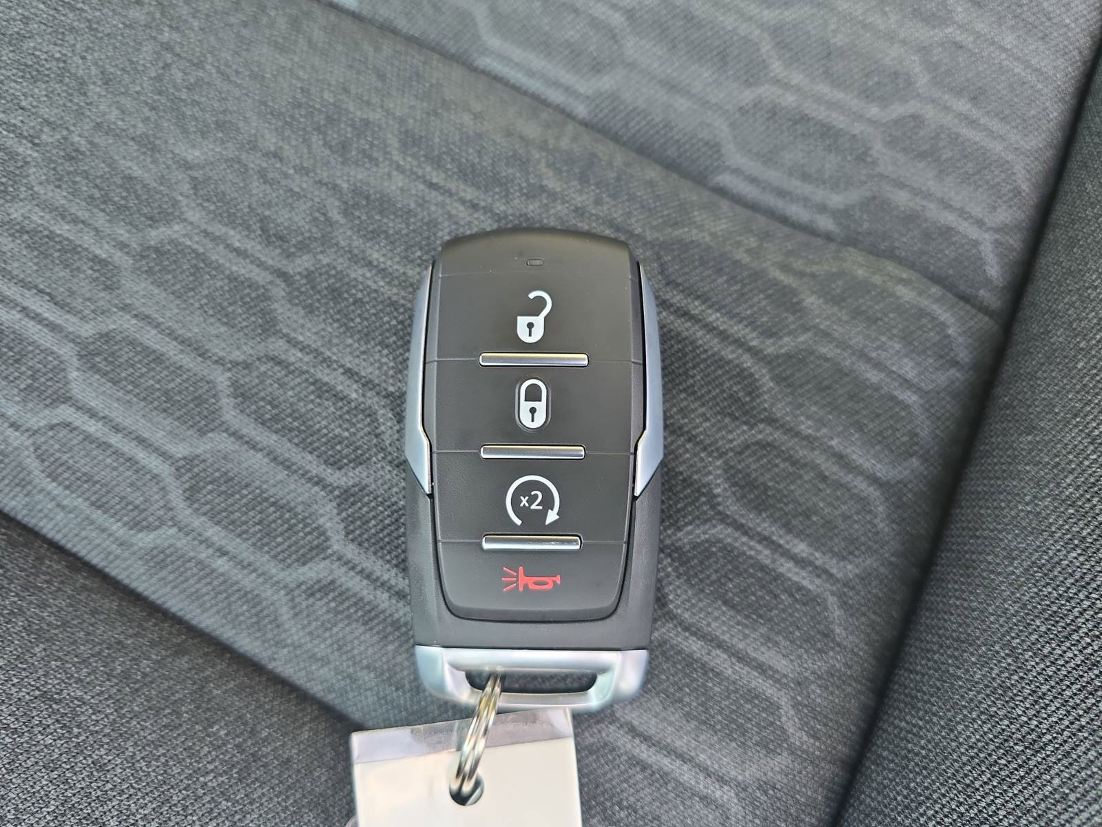 New 2026 RAM 1500 Big Horn AWD/4WD image 37