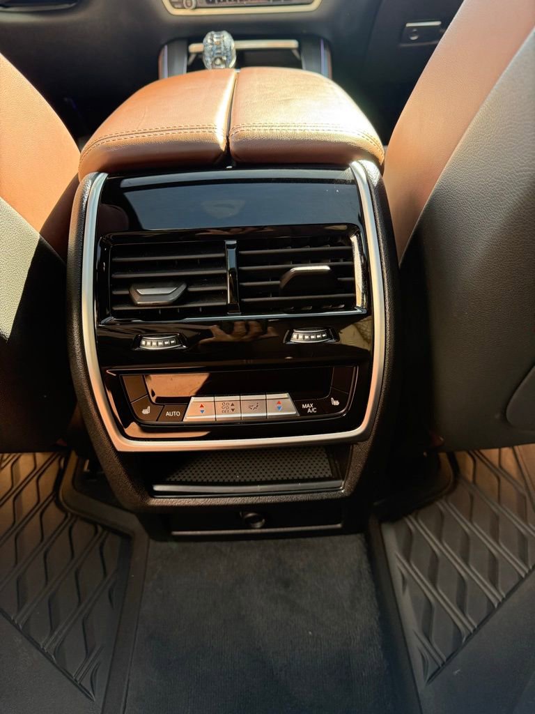 Used 2021 BMW X5 xDrive45e w/ Executive Package image 23