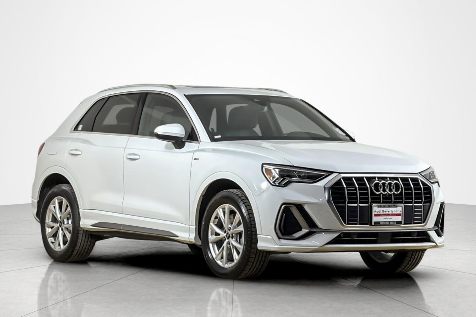Used 2022 Audi Q3 2.0T Premium Plus AWD/4WD image 7