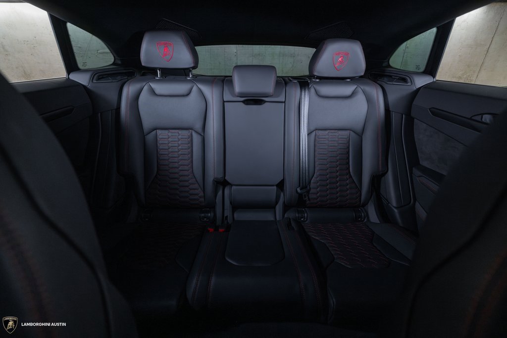 Used 2024 Lamborghini Urus S image 39